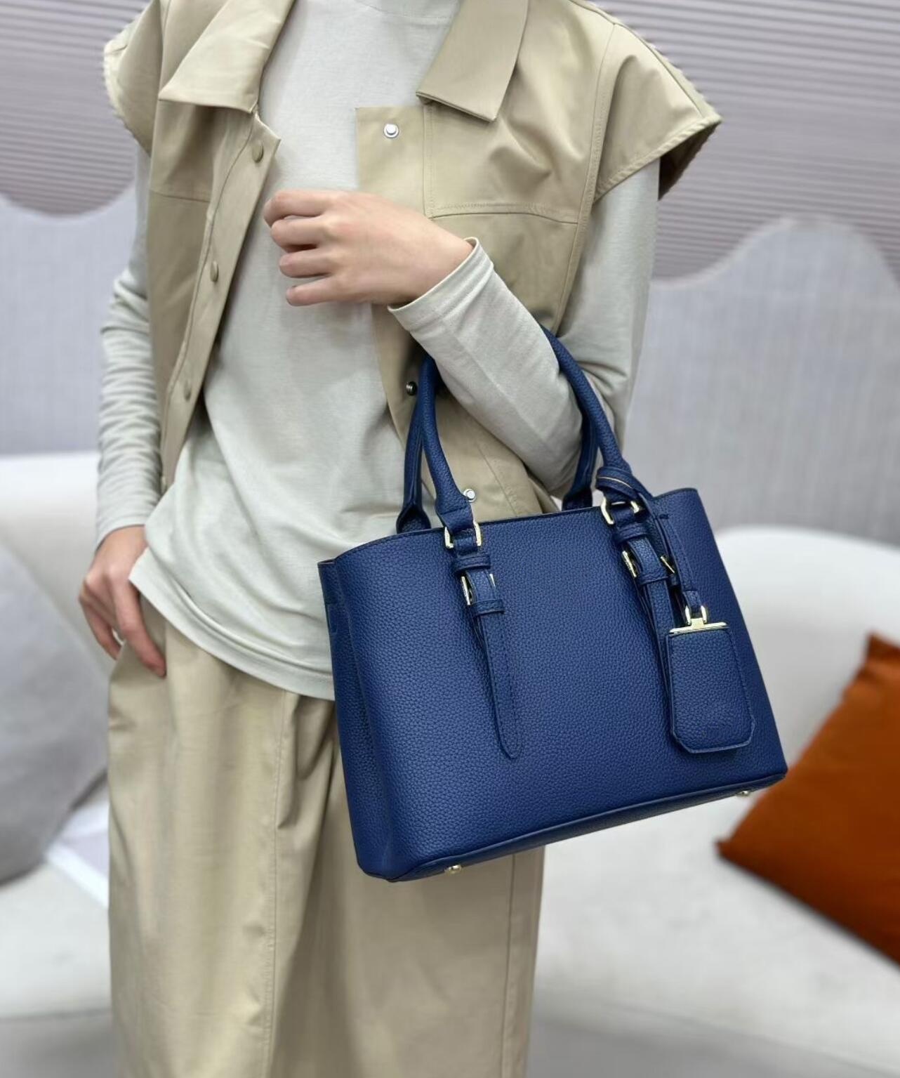 Women Bags Prada - Black Leather Top Handle Tote Bag,