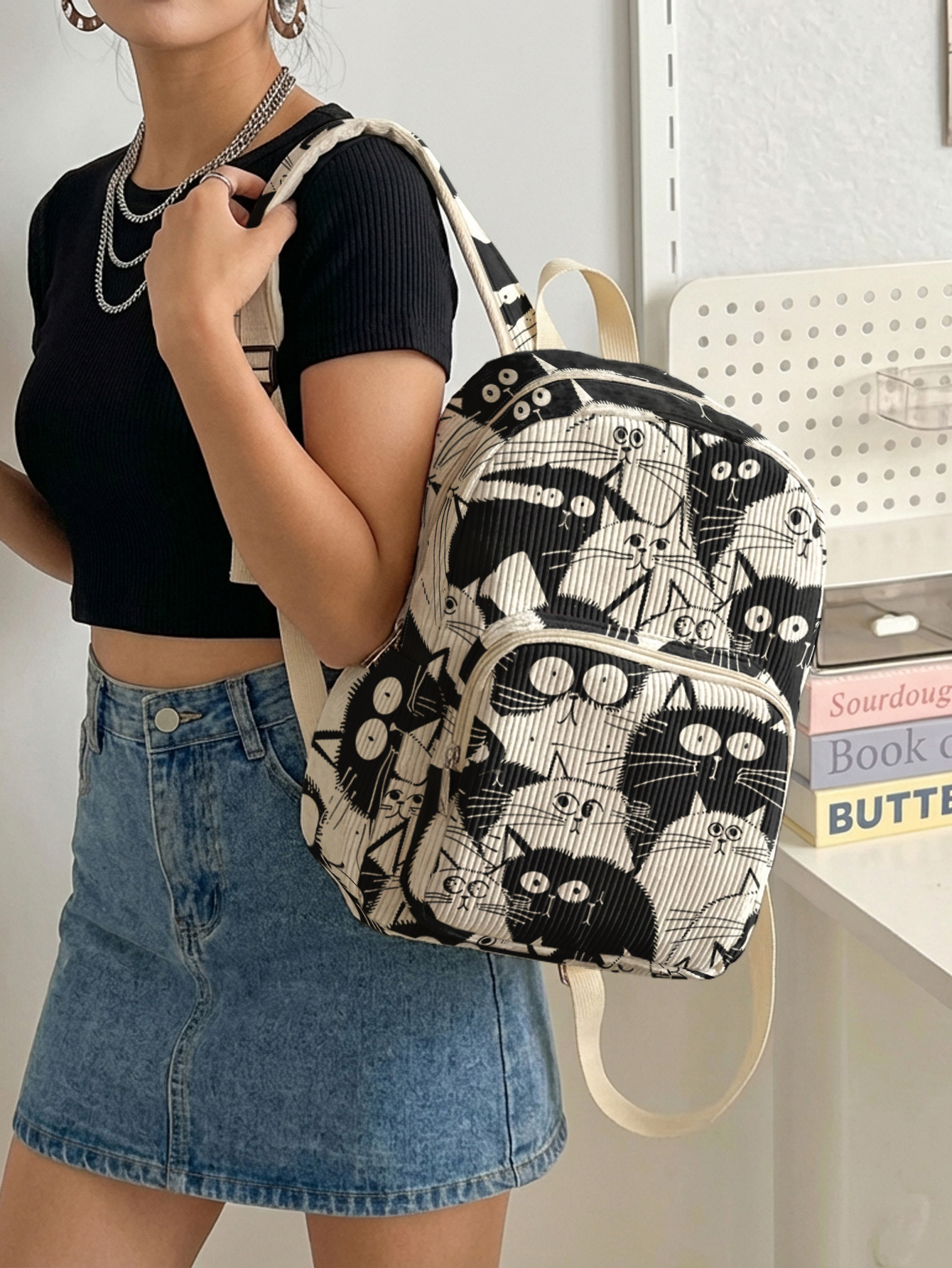 Black & White Cartoon Cats All – Women Bags White Bewertung und Preis