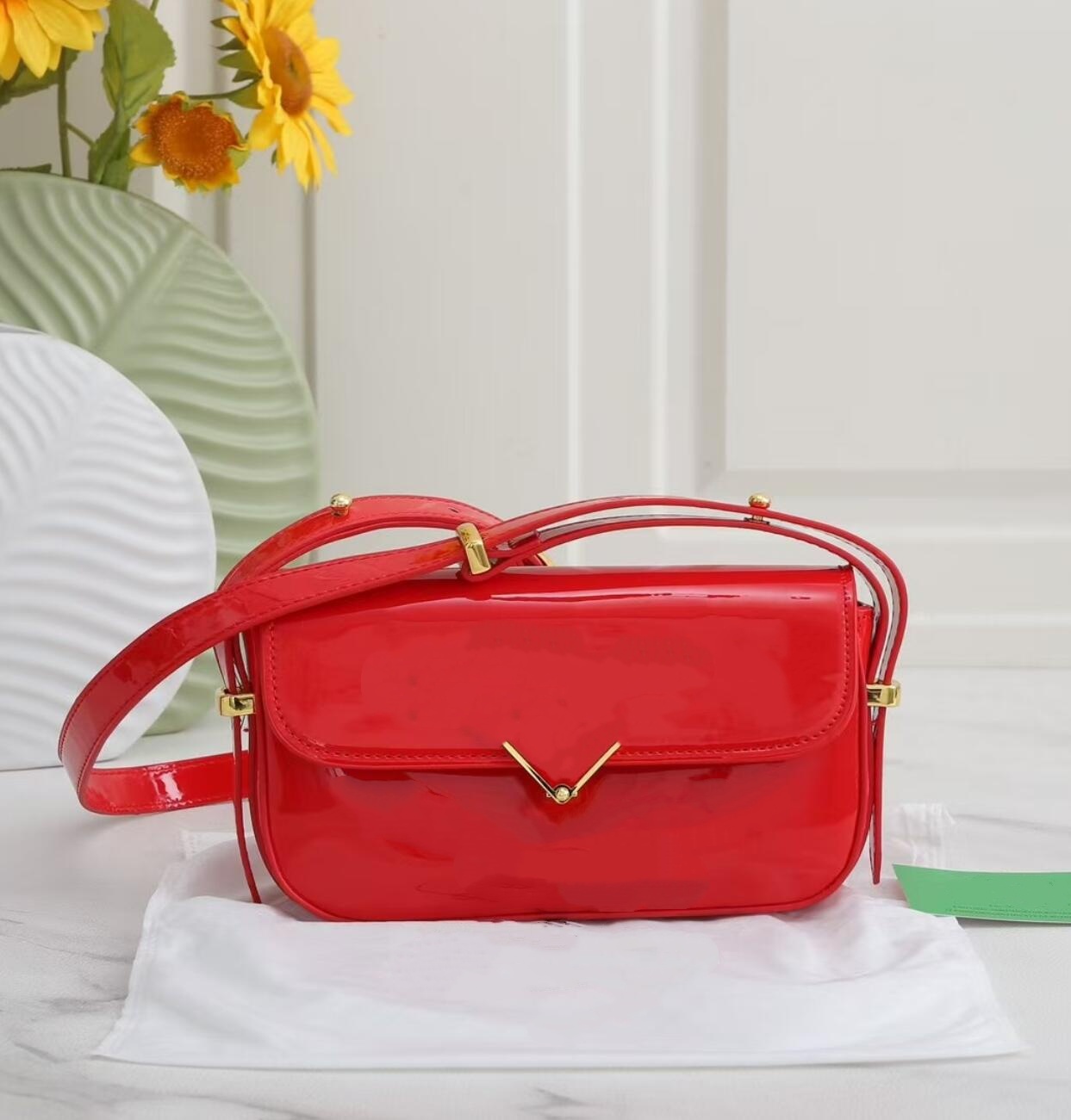 High-Quality Black Leather Tot – Women Bags Prada Bewertung und Preis