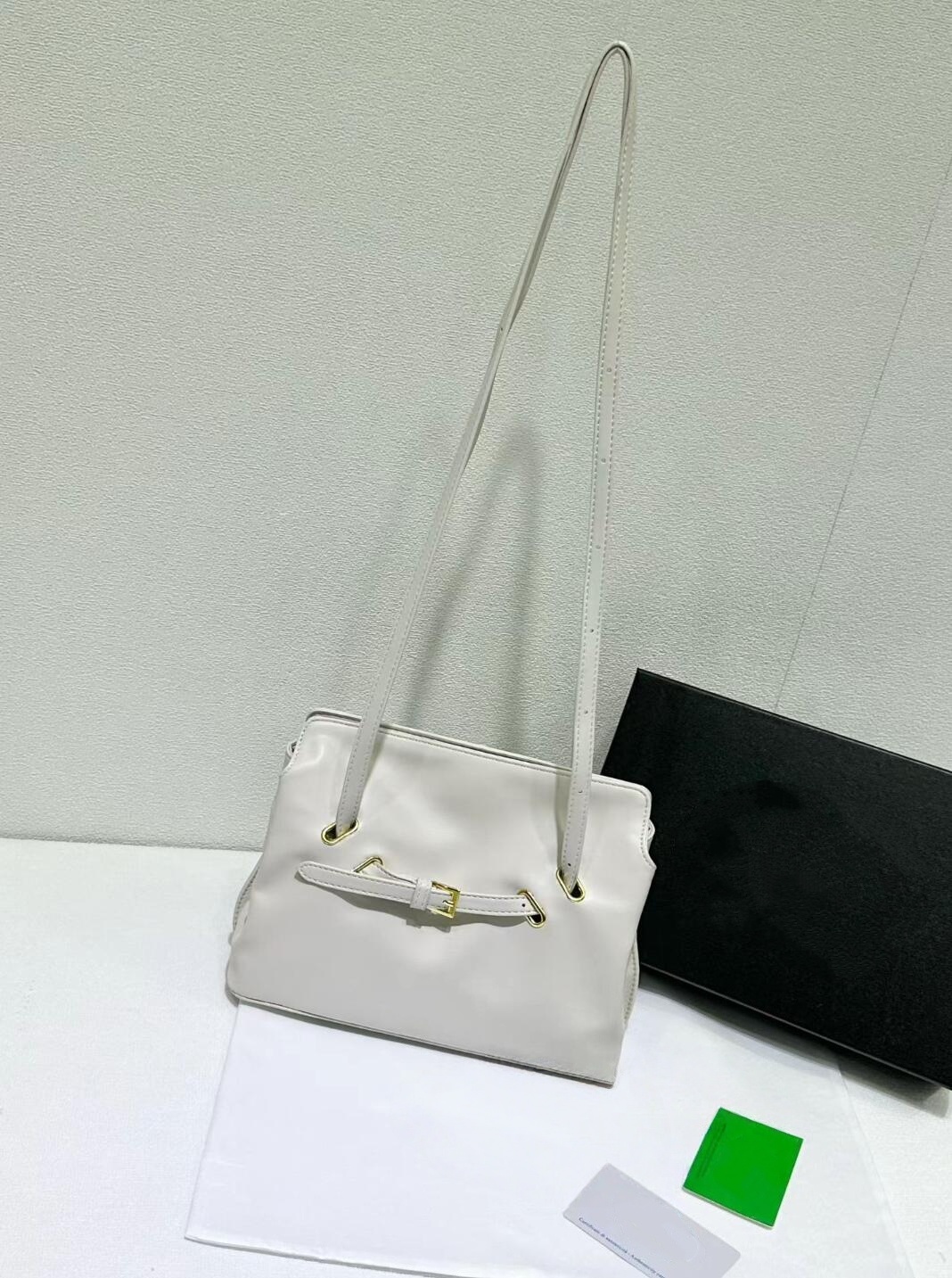 Classic Retro Brown Cowhide Bo – Women Bags Prada Bewertung und Preis