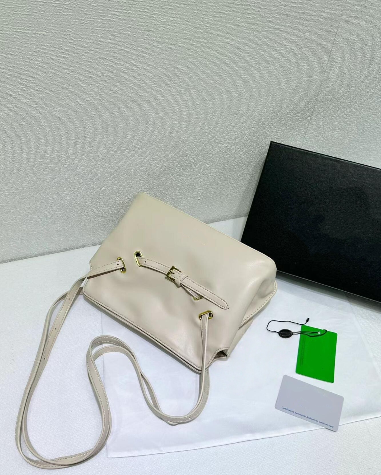 Classic Retro Brown Cowhide Bo – Women Bags Prada Bewertung und Preis