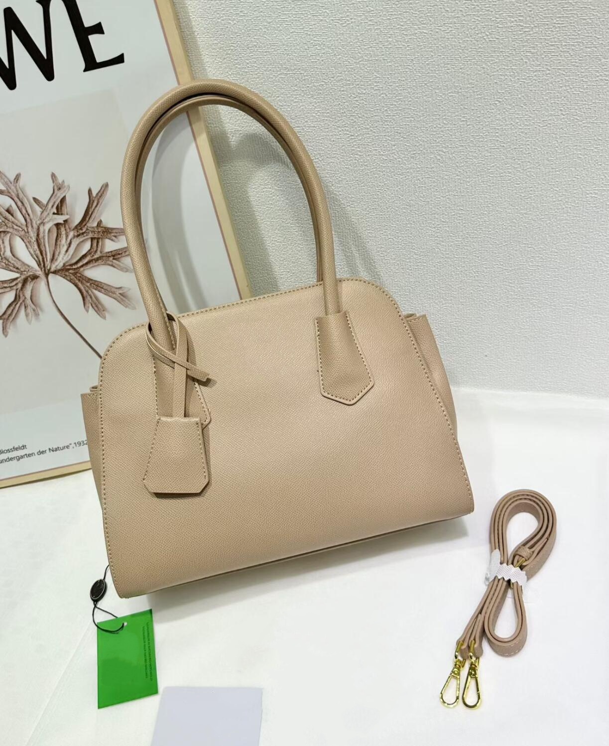 Chic Blush Crossgrain Converti – Women Bags Prada Bewertung und Preis