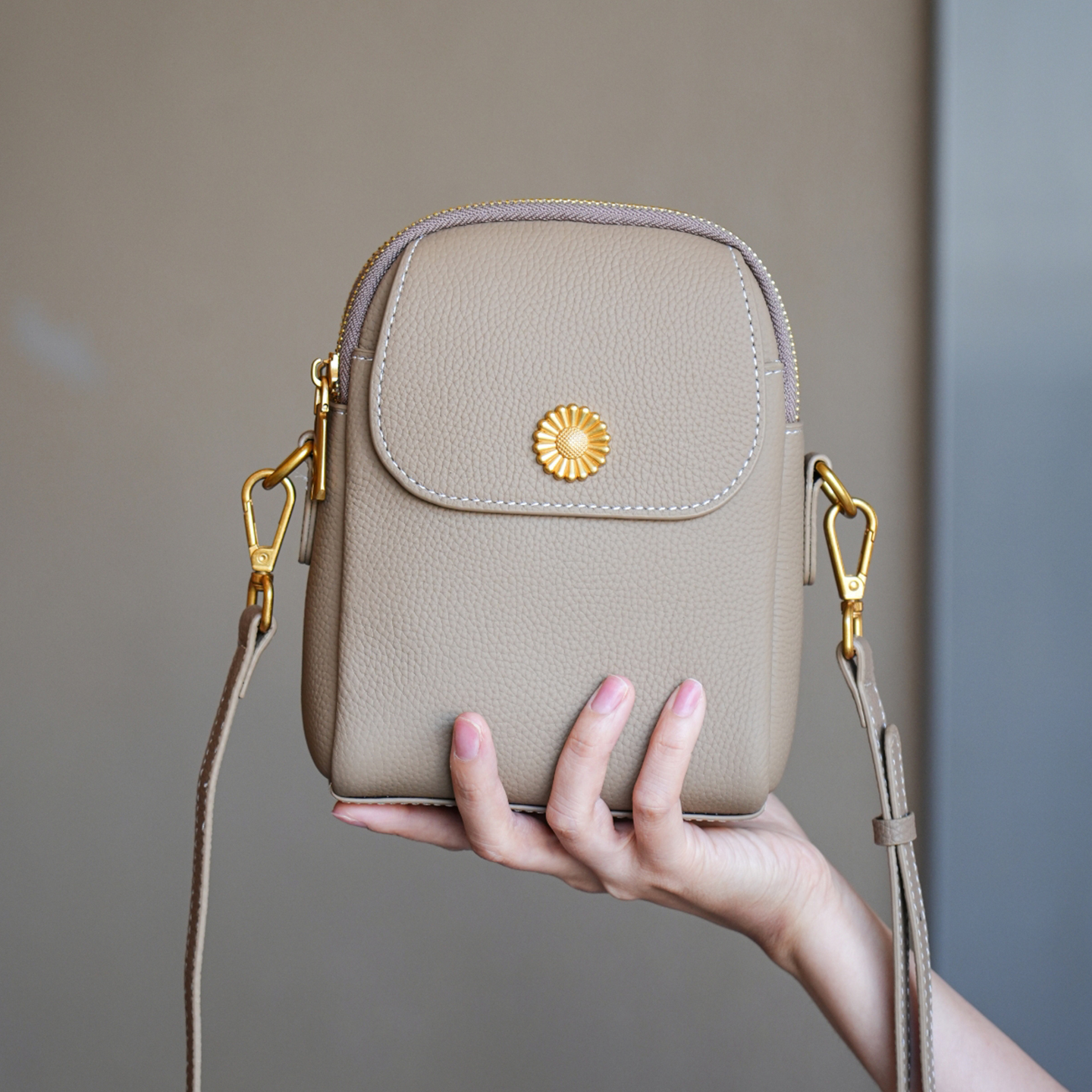 Faionable Lightweight Leather  – Women X Bags Bewertung und Preis