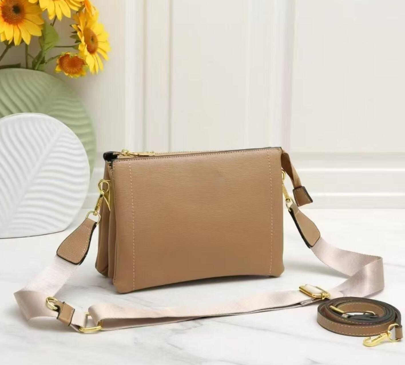 Retro Dark Brown Grain Leather – Women Bags Prada Bewertung und Preis