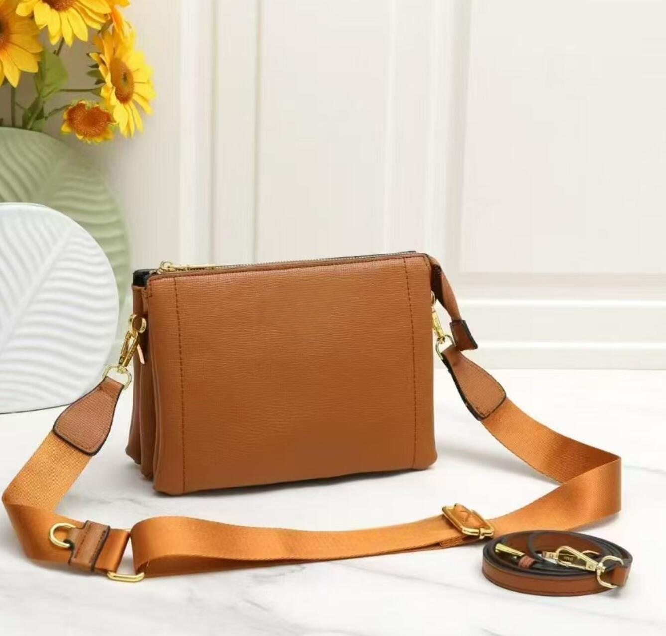 Retro Dark Brown Grain Leather – Women Bags Prada Bewertung und Preis