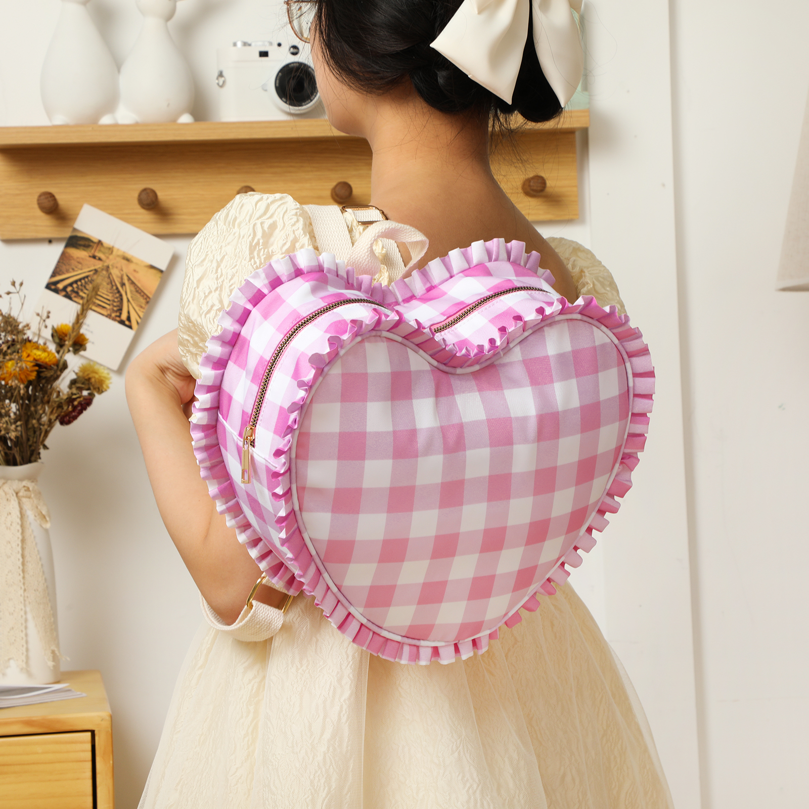 Ruffle Heart Shape Backpack Fa – Women Bags White Bewertung und Preis
